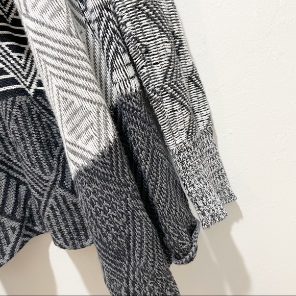 🍀LUCKY BRAND Aztec Intarsia Open Front Cardigan - Picture 2 of 7